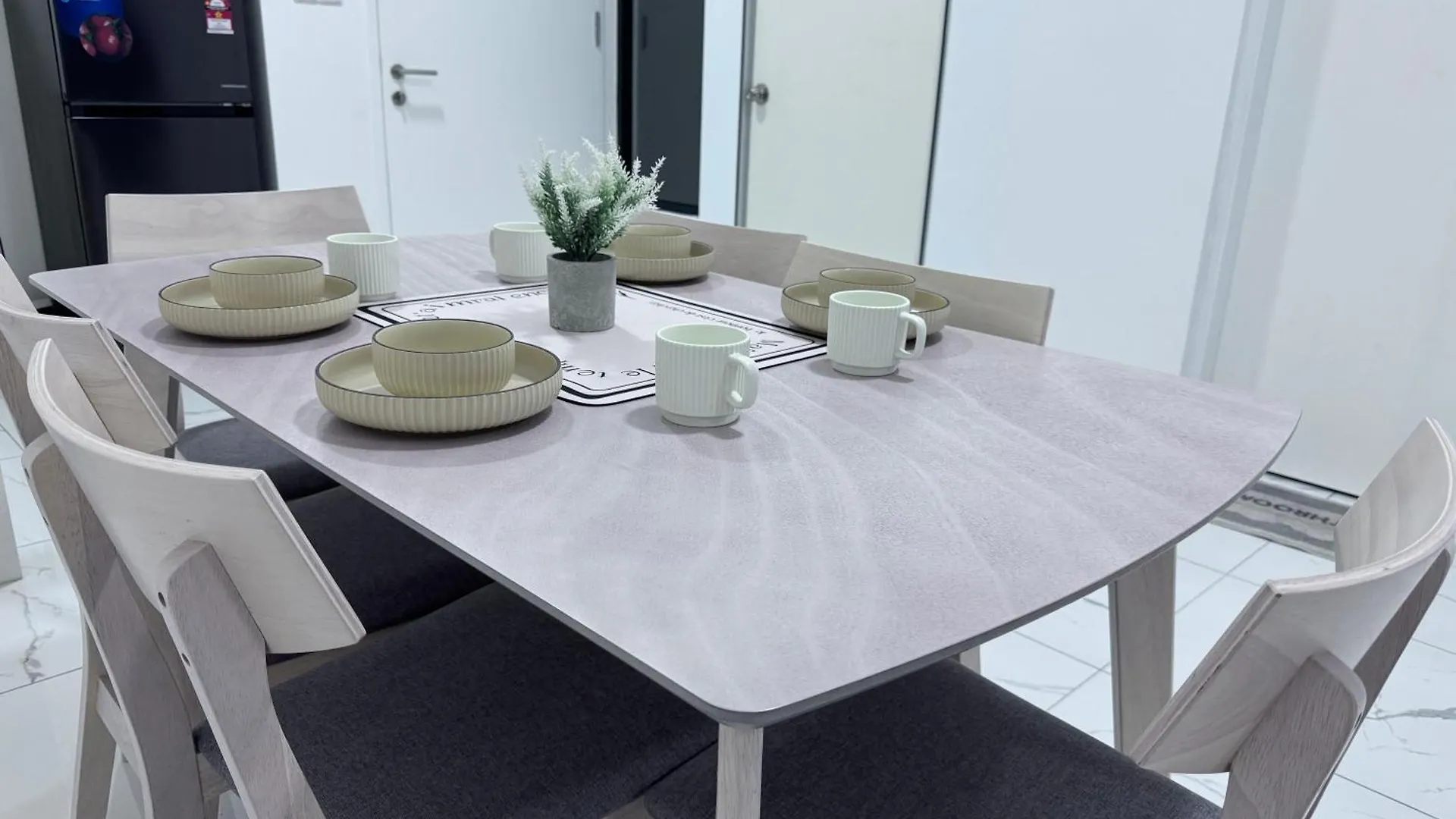Cubic Botanical By Ancubic, Bangsar South, Kl By Hometaric Κουάλα Λουμπούρ Μαλαισία